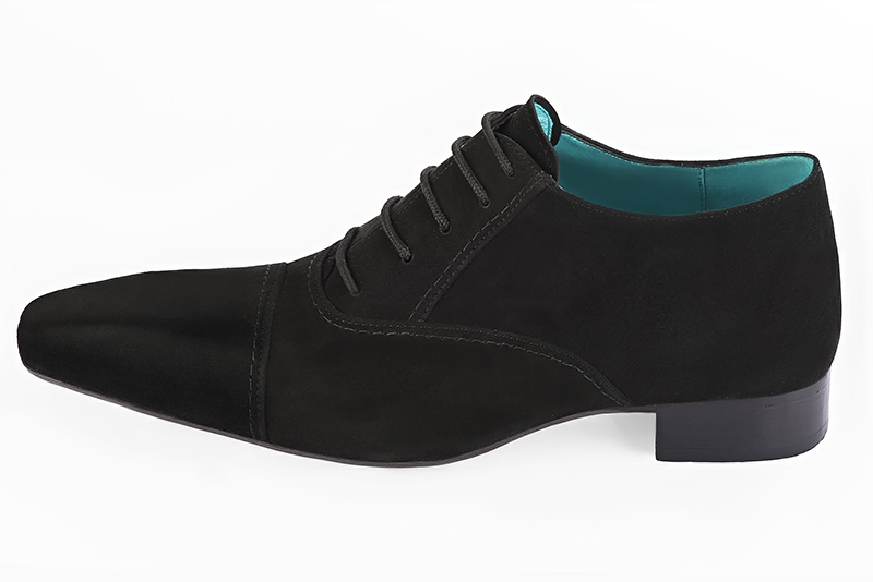 Matt black lace-up dress shoes for men. Square toe. Flat leather soles. Profile view - Florence KOOIJMAN